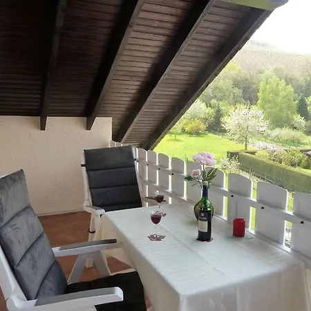 Haus Adomeit アパート